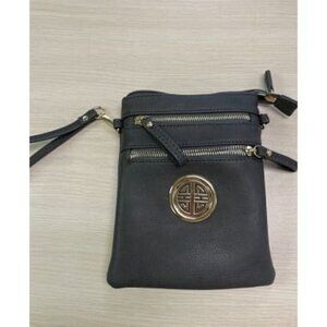 New Women's Faux Leather Organizer Multi Zipper Pockets With Detachable Wrist